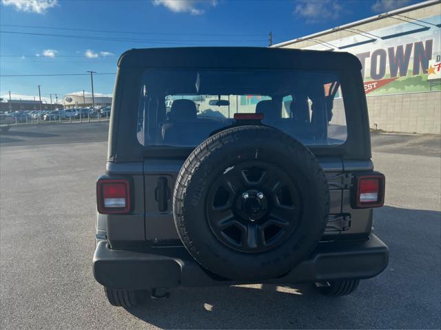 new 2025 Jeep Wrangler car, priced at $33,558