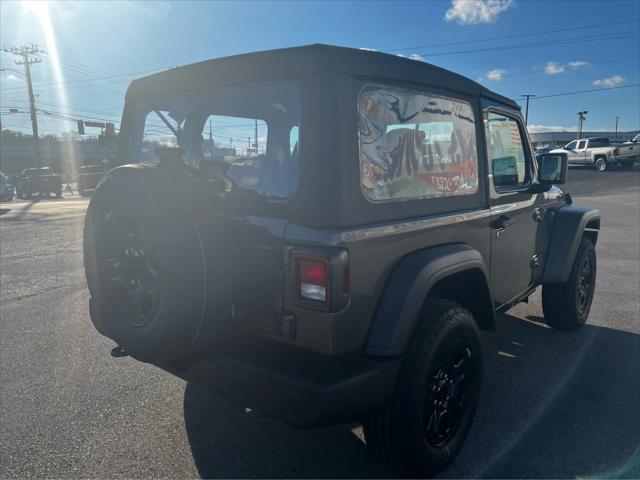 new 2025 Jeep Wrangler car, priced at $33,558