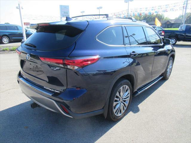 used 2022 Toyota Highlander car, priced at $37,985