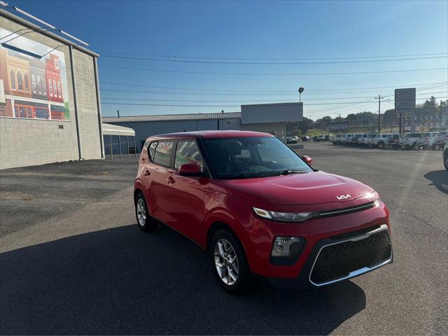 used 2022 Kia Soul car, priced at $14,920