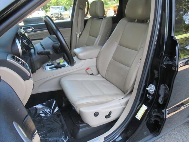 used 2022 Jeep Grand Cherokee car, priced at $24,206