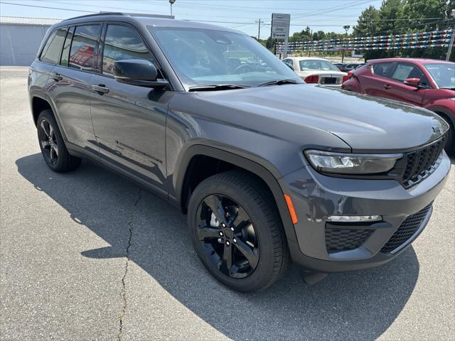 new 2024 Jeep Grand Cherokee car, priced at $52,926