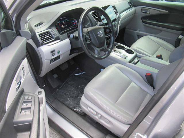 used 2022 Honda Pilot car, priced at $28,455