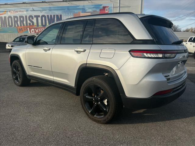 new 2024 Jeep Grand Cherokee car, priced at $46,184