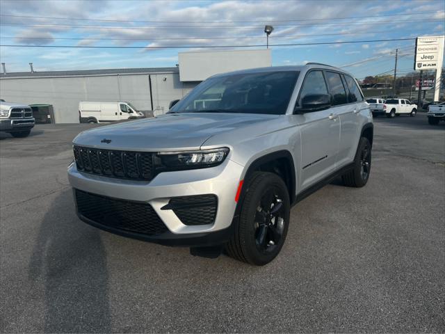 new 2024 Jeep Grand Cherokee car, priced at $46,184