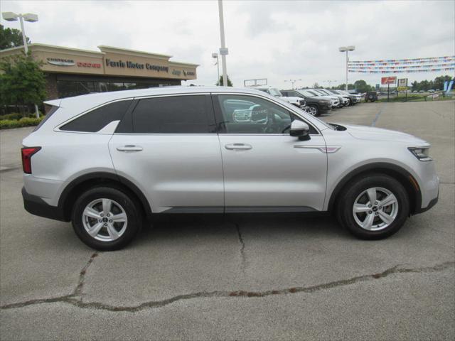 used 2022 Kia Sorento car, priced at $22,962