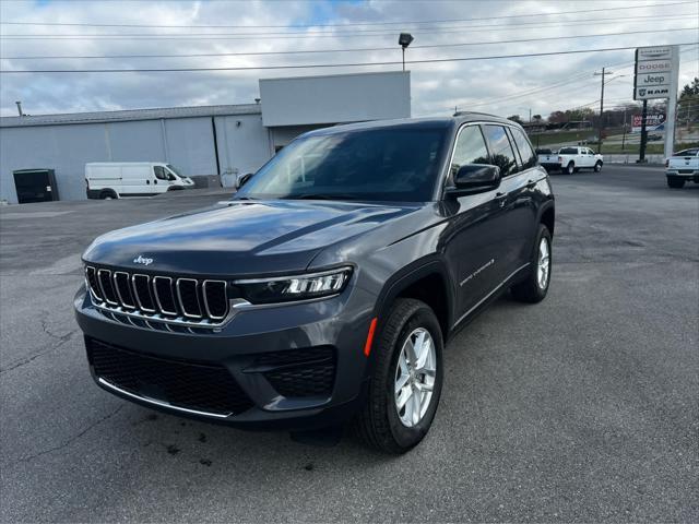 new 2025 Jeep Grand Cherokee car, priced at $40,593