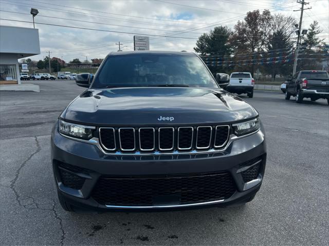 new 2025 Jeep Grand Cherokee car, priced at $40,593