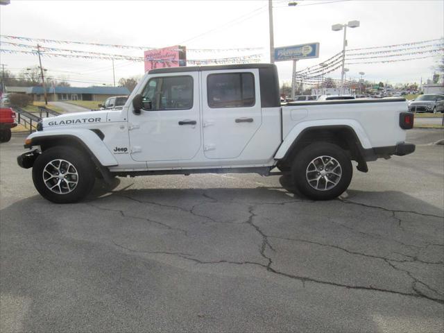 used 2021 Jeep Gladiator car, priced at $26,998