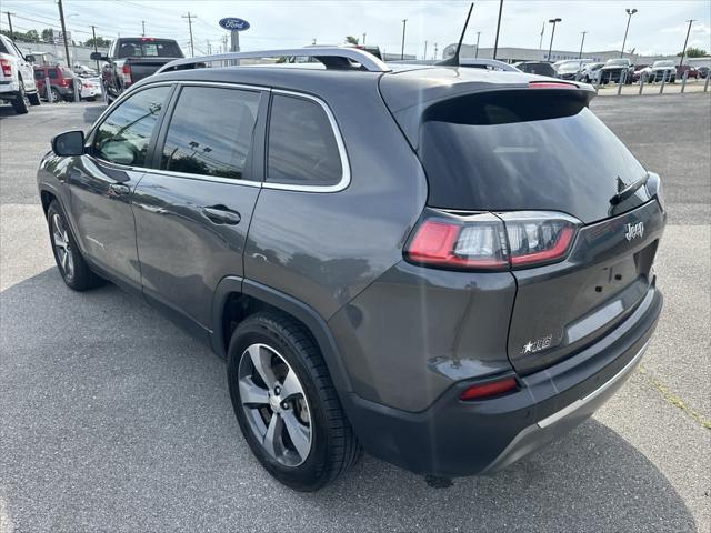 used 2019 Jeep Cherokee car, priced at $11,059