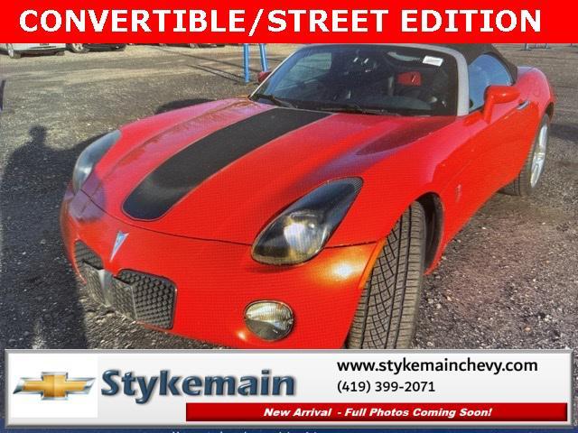 used 2009 Pontiac Solstice car, priced at $14,500