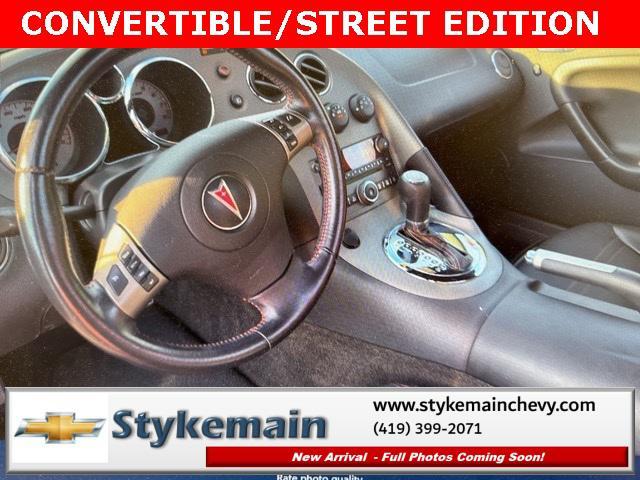 used 2009 Pontiac Solstice car, priced at $14,500