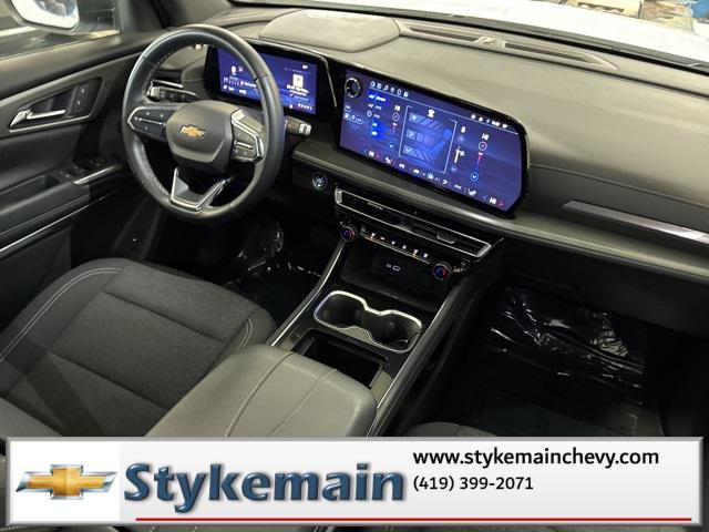 used 2024 Chevrolet Traverse car, priced at $38,851