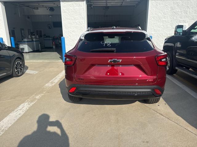 new 2025 Chevrolet Trax car, priced at $27,835