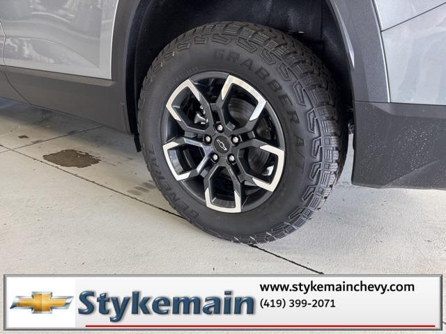 new 2026 Chevrolet Equinox car, priced at $35,890