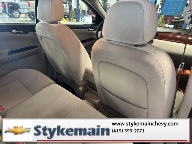 used 2008 Chevrolet Impala car, priced at $7,900