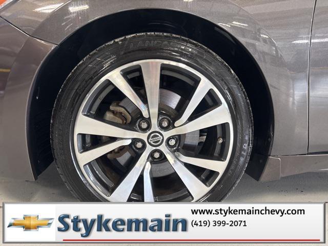used 2016 Nissan Maxima car, priced at $20,617