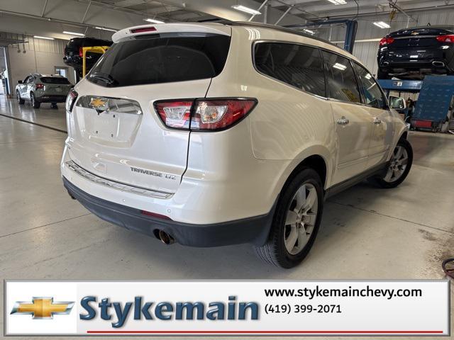 used 2015 Chevrolet Traverse car, priced at $14,290