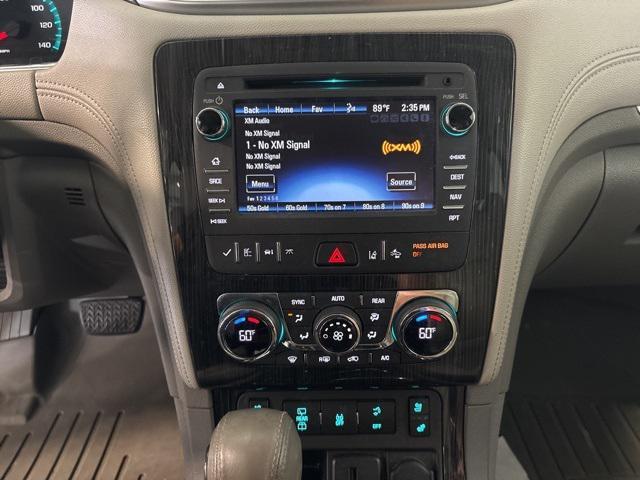 used 2015 Chevrolet Traverse car, priced at $14,806