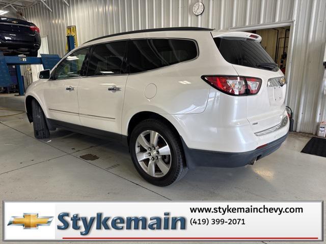 used 2015 Chevrolet Traverse car, priced at $14,290
