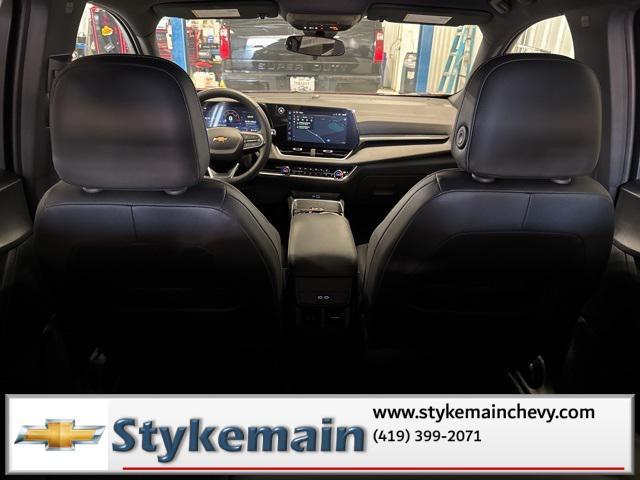 new 2026 Chevrolet Equinox car, priced at $32,931