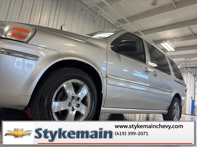 used 2005 Buick Terraza car, priced at $4,000
