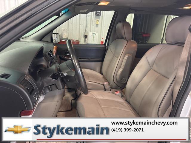 used 2005 Buick Terraza car, priced at $4,000