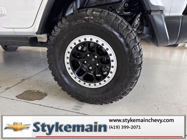 used 2018 Jeep Wrangler Unlimited car, priced at $31,911