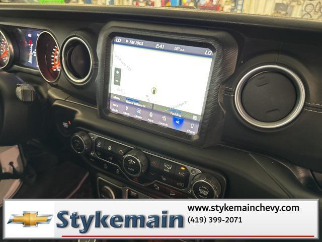 used 2018 Jeep Wrangler Unlimited car, priced at $31,911