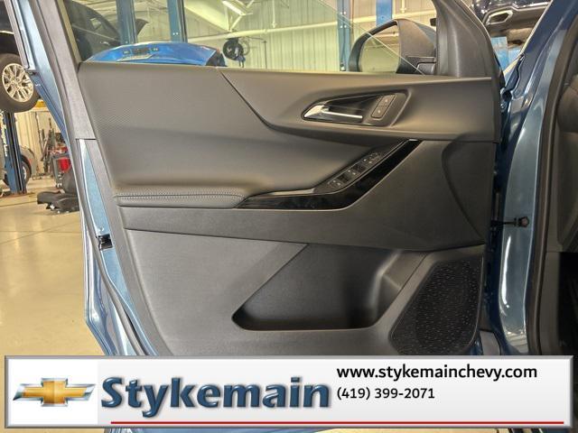 new 2026 Chevrolet Equinox car, priced at $30,260