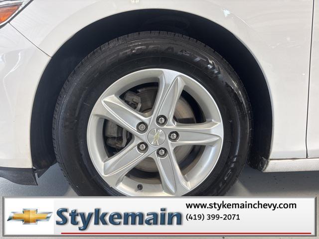 used 2019 Chevrolet Malibu car, priced at $15,760