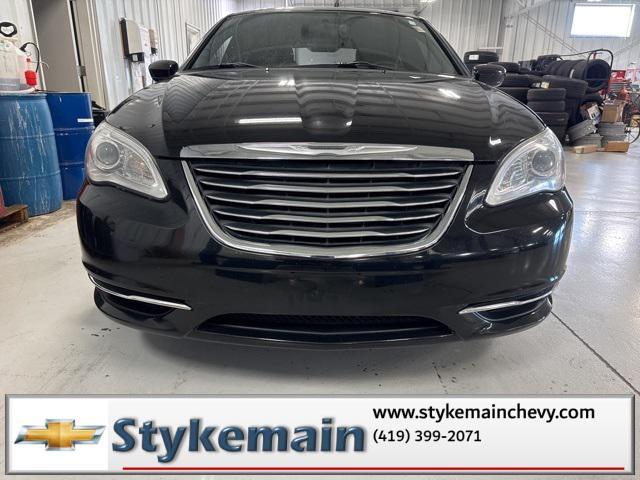 used 2014 Chrysler 200 car, priced at $7,200