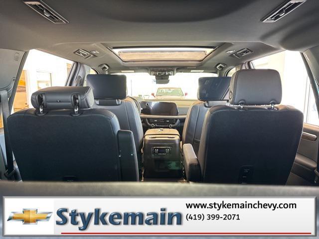 new 2026 Chevrolet Suburban car, priced at $99,863