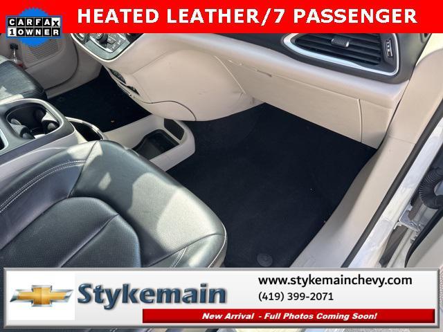 used 2022 Chrysler Pacifica car, priced at $25,018