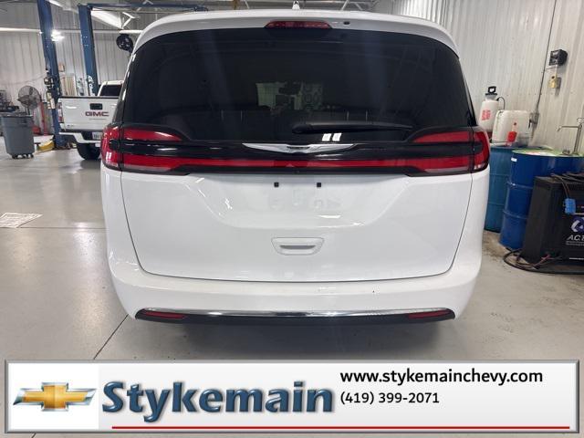 used 2022 Chrysler Pacifica car, priced at $24,958