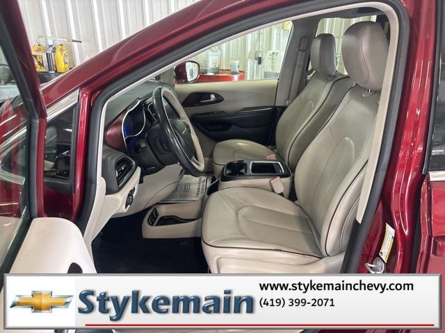 used 2017 Chrysler Pacifica car, priced at $16,648
