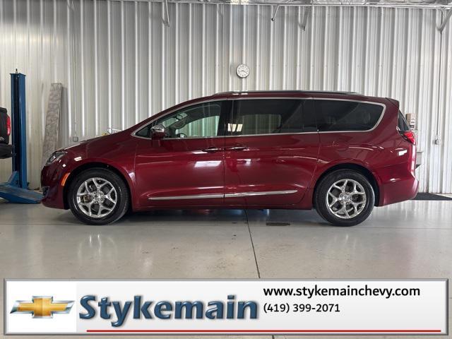 used 2017 Chrysler Pacifica car, priced at $16,648