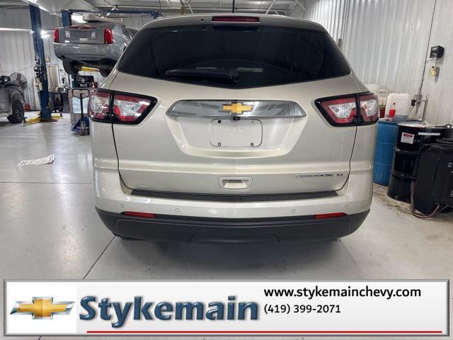 used 2015 Chevrolet Traverse car, priced at $5,500