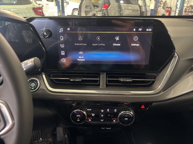 new 2025 Chevrolet Trax car, priced at $26,955