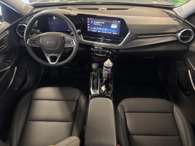 new 2025 Chevrolet Trax car, priced at $26,955