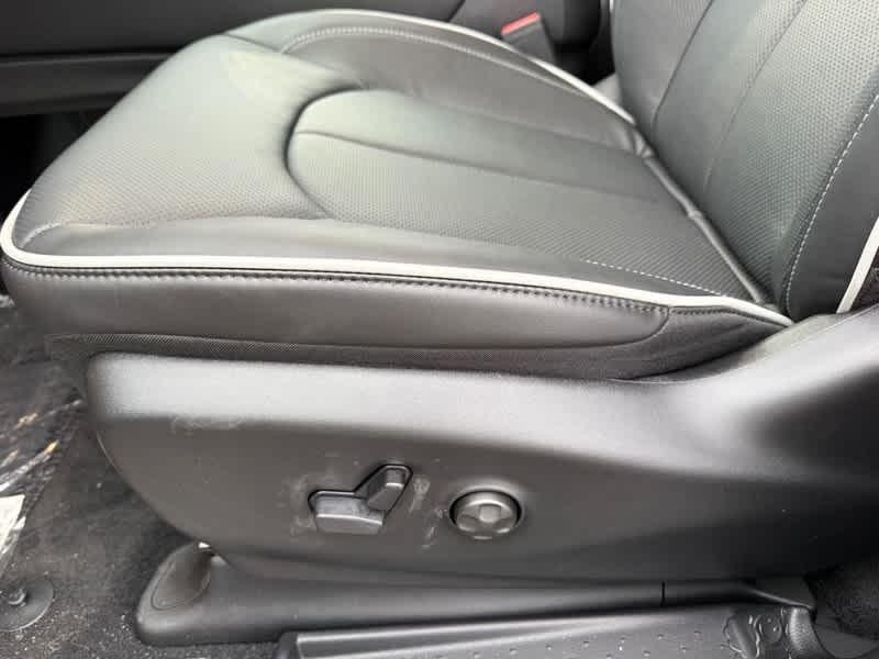 new 2026 Chrysler Pacifica car, priced at $54,075