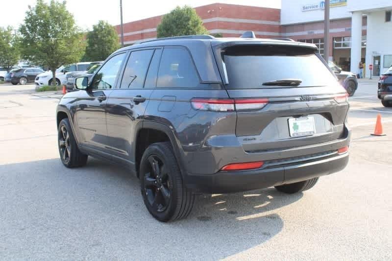 used 2022 Jeep Grand Cherokee car, priced at $37,988