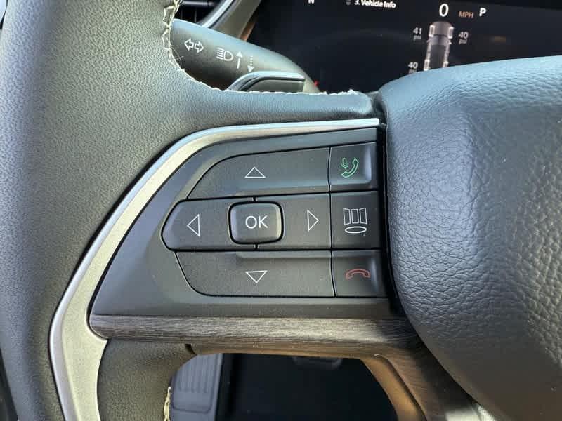 new 2025 Jeep Grand Cherokee car, priced at $46,342