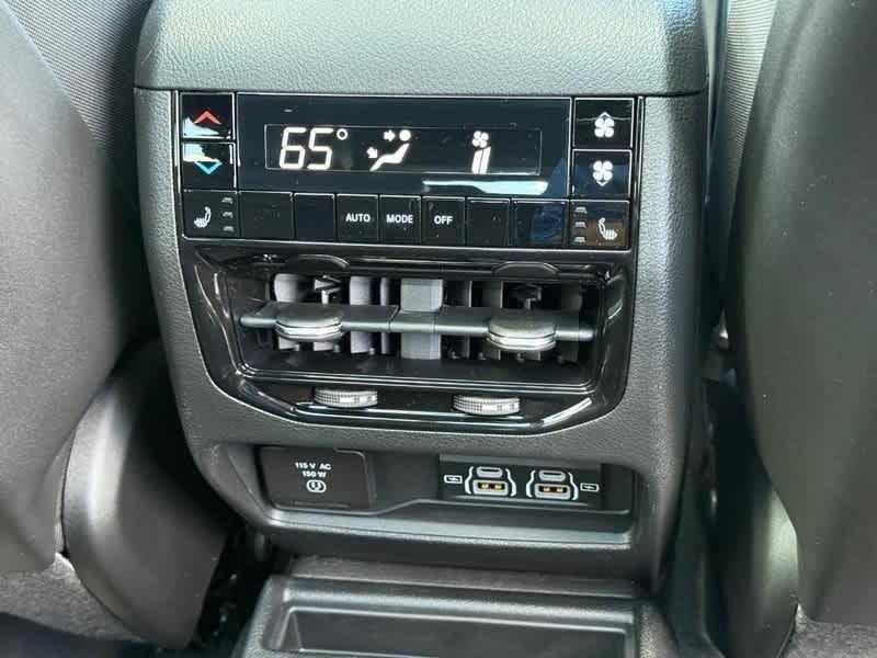 new 2025 Jeep Grand Cherokee L car, priced at $48,393