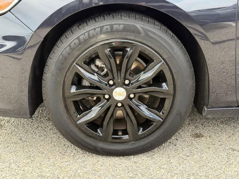 used 2023 Chevrolet Malibu car, priced at $19,865