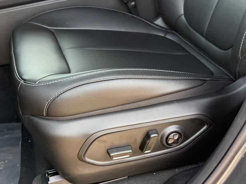 new 2025 Jeep Grand Cherokee car, priced at $45,506