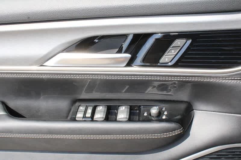 new 2025 Jeep Wagoneer car, priced at $68,978