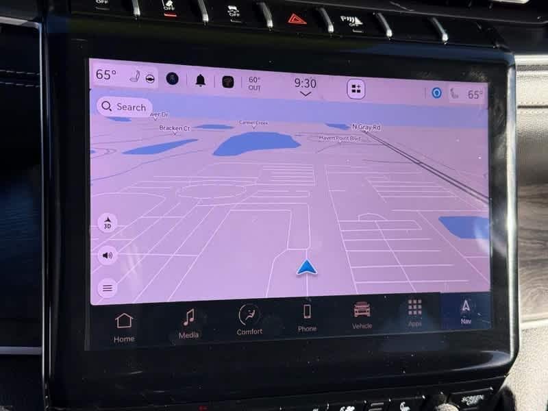 used 2025 Jeep Grand Cherokee car, priced at $41,998