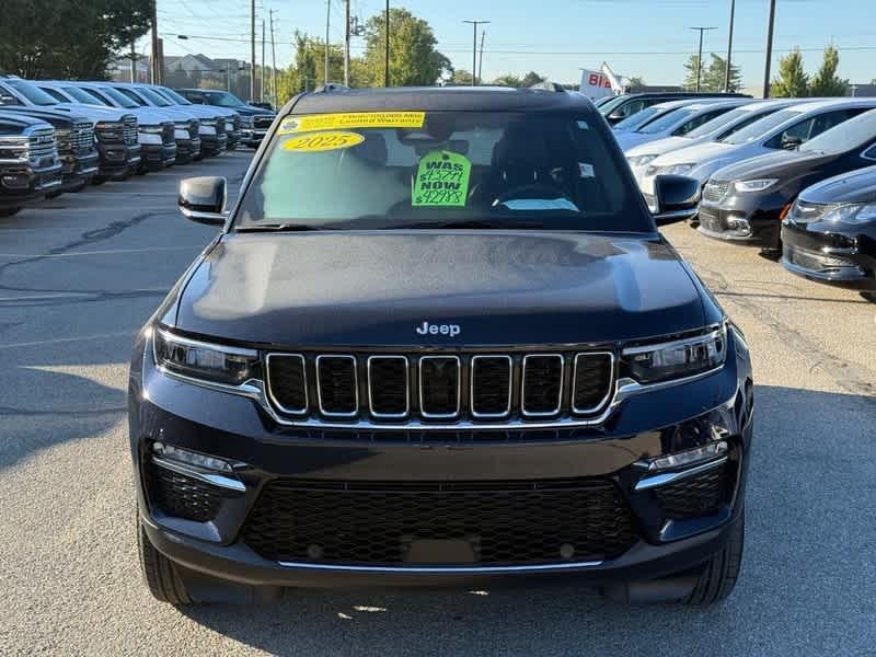 used 2025 Jeep Grand Cherokee car, priced at $41,998