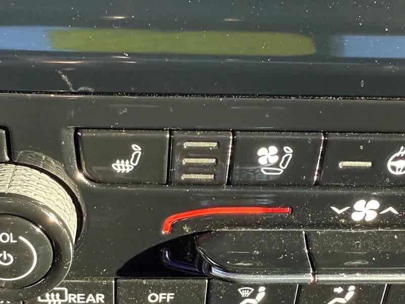 used 2025 Jeep Grand Cherokee car, priced at $41,998